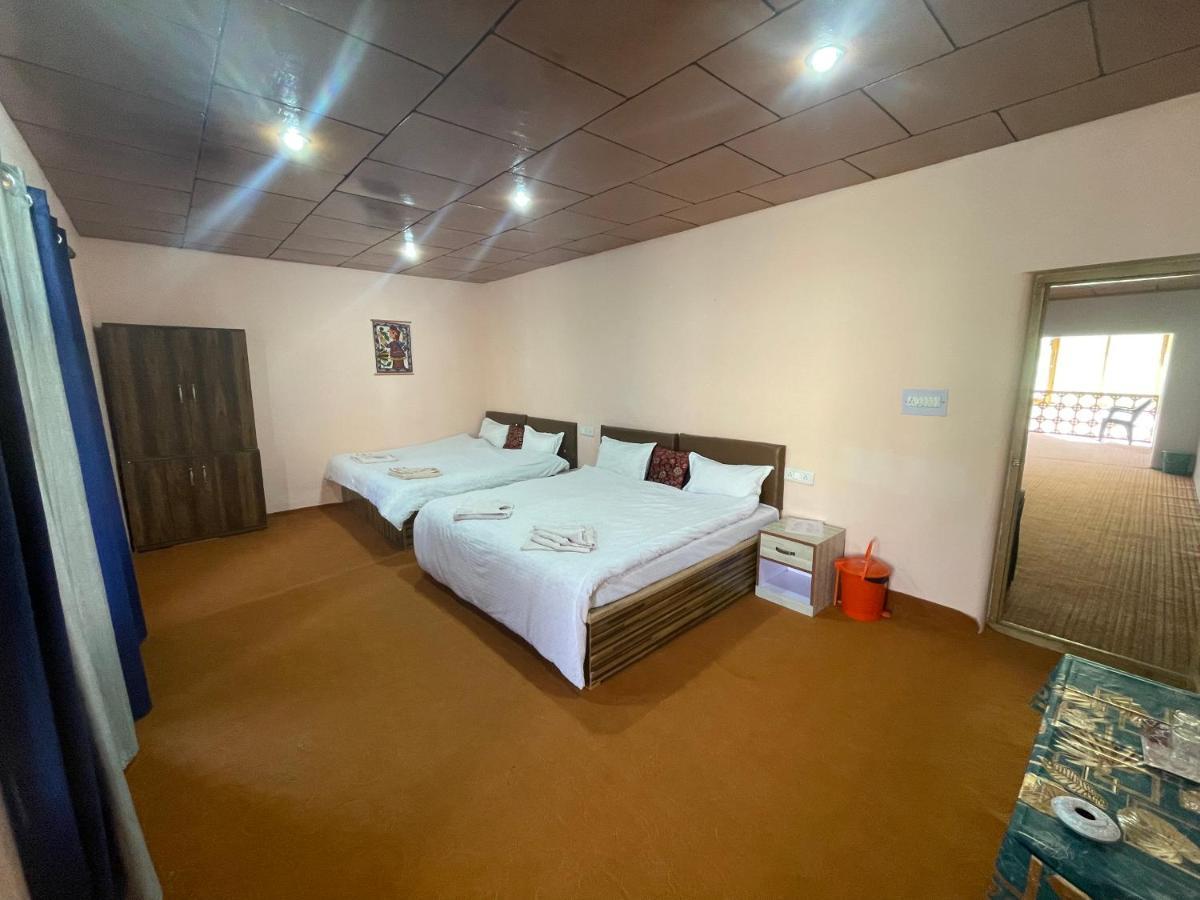 Gaywoo Guest House เลห์ ภายนอก รูปภาพ
